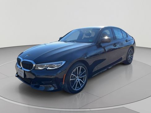 Used 2022 BMW 330i xDrive Sedan w/ Premium Package 2 AWD/4WD image 7