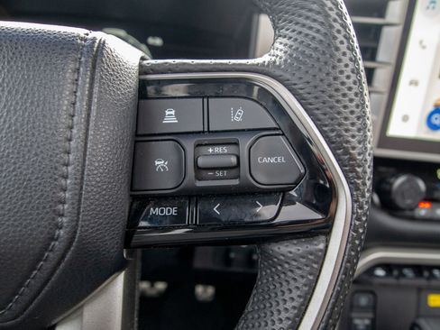 Used 2024 Toyota Tundra Limited AWD/4WD image 22