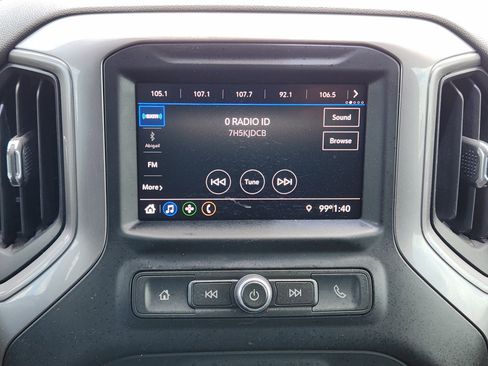Used 2020 Chevrolet Silverado 1500 Custom w/ Custom Value Package RWD image 17