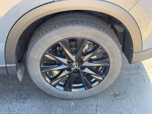 Used 2023 MAZDA CX-5 Carbon Edition image 5