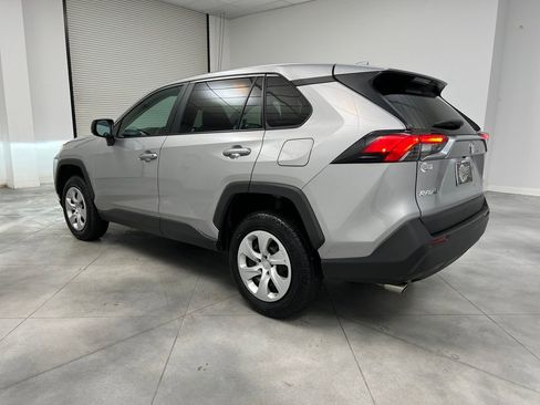 Used 2024 Toyota RAV4 LE image 5