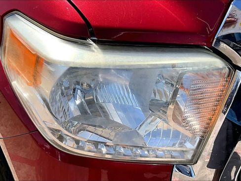 Used 2014 Toyota Tundra SR5 w/ SR5 Upgrade Package RWD image 26
