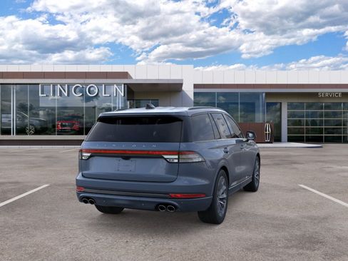 New 2026 Lincoln Aviator 2WD w/ Jet Appearance Package image 8