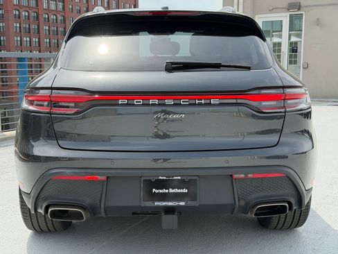 Certified 2026 Porsche Macan AWD/4WD image 6