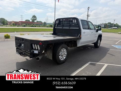 Used 2024 Chevrolet Silverado 3500 LT w/ Safety Package AWD/4WD image 5