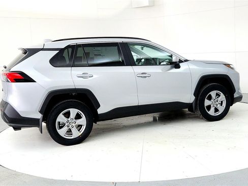 New 2025 Toyota RAV4 XLE image 6