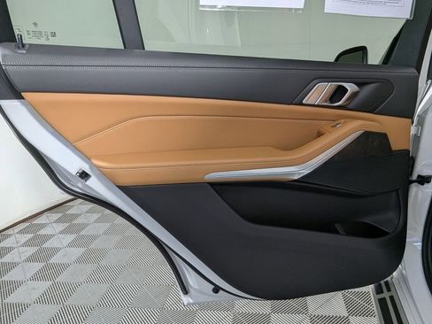 Certified 2023 BMW X7 xDrive40i AWD/4WD image 45