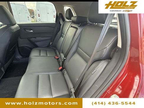 Used 2024 Nissan Rogue SL image 24