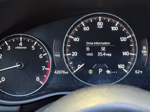 Used 2024 MAZDA MAZDA3 s image 20