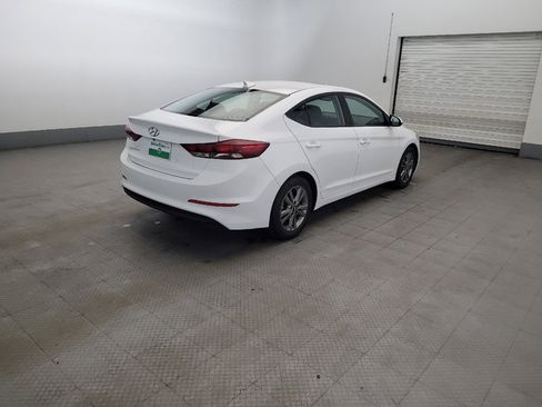 Used 2018 Hyundai Elantra Value Edition w/ Cargo Package FWD image 9