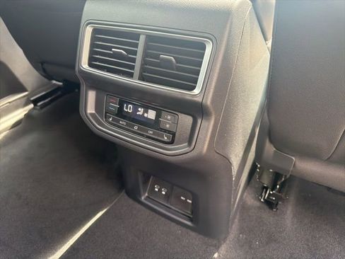 New 2026 Volkswagen Atlas SEL AWD/4WD image 23