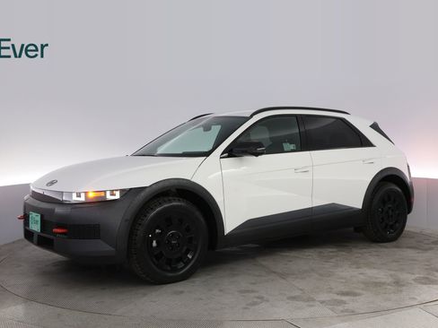 Used 2025 Hyundai Ioniq 5 XRT image 18