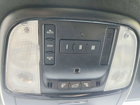 Used 2025 Dodge Durango R/T AWD/4WD image 40