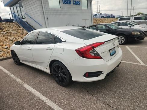 Used 2021 Honda Civic Sport image 12