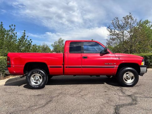 Used 1999 Dodge Ram 1500 Truck 4x4 Quad Cab image 3