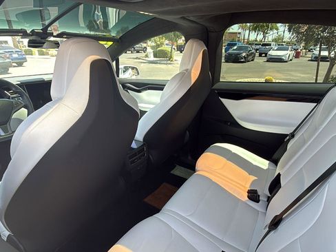 Used 2019 Tesla Model X Long Range AWD/4WD image 20