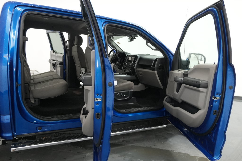 Used 2017 Ford F150 XLT w/ Equipment Group 302A Luxury RWD image 29