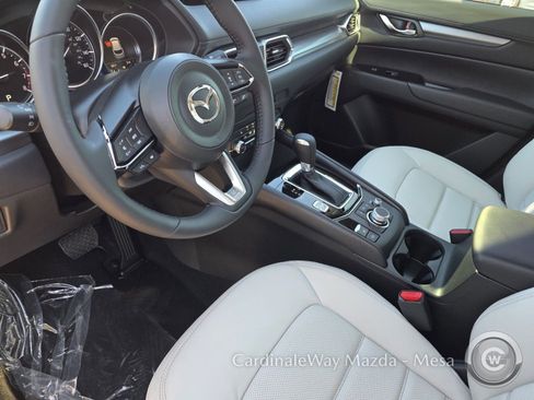 New 2025 MAZDA CX-5 AWD 2.5 S w/ Preferred Package image 13