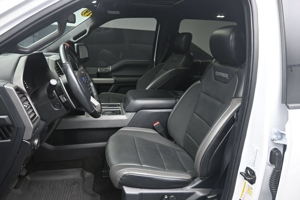 Used 2019 Ford F150 Raptor w/ Equipment Group 802A Luxury AWD/4WD image 18