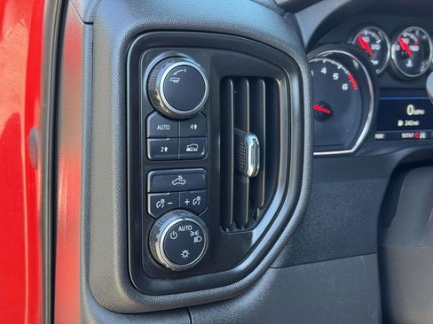 Used 2022 Chevrolet Silverado 1500 Custom w/ LPO, Blackout Package image 10