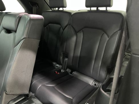 Used 2018 Audi Q7 3.0T Premium Plus w/ Premium Plus Package image 30