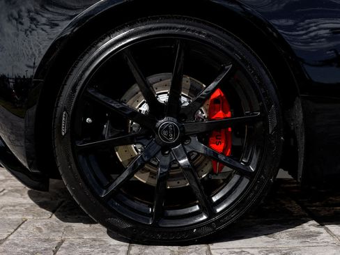 New 2025 Lotus Emira image 19