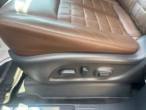 Used 2023 Nissan Titan Platinum Reserve w/ Off Road Protection Package AWD/4WD image 17
