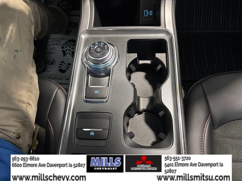 Used 2022 Ford Edge ST-Line w/ Cold Weather Package AWD/4WD image 23