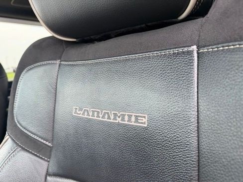 Used 2022 RAM 2500 Laramie AWD/4WD image 14
