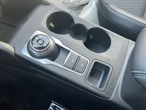 New 2026 Ford Escape SE FWD image 19