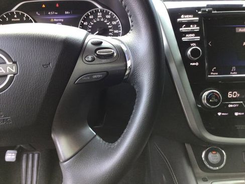 Used 2023 Nissan Murano SV FWD image 29