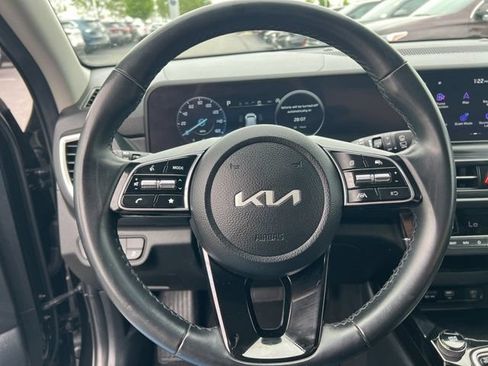 Certified 2024 Kia Seltos EX AWD/4WD image 14