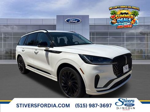 New 2026 Lincoln Aviator Reserve AWD/4WD image 1