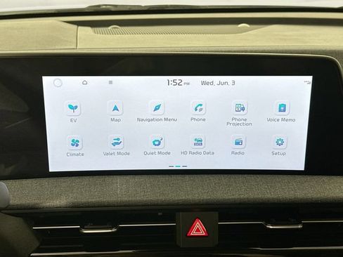 Used 2024 Kia EV6 Wind w/ Wind Technology Package AWD/4WD image 12