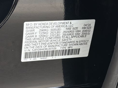 Certified 2024 Acura MDX w/ Technology Package FWD image 36