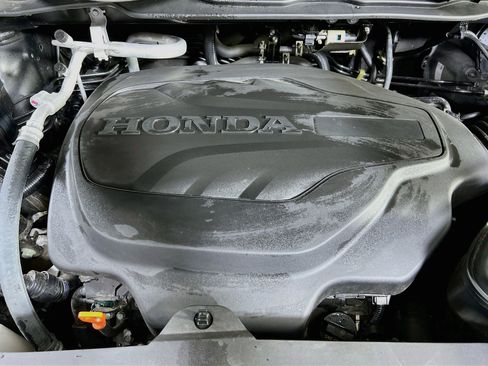 Used 2023 Honda Odyssey Touring image 31
