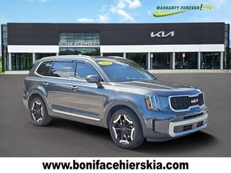 Certified 2024 Kia Telluride EX w/ EX Captain's Chair Package FWD video 1