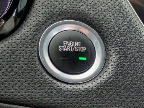 Used 2019 Cadillac XT5 Luxury image 37