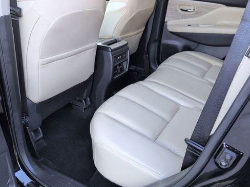 Used 2024 Nissan Murano SL image 19