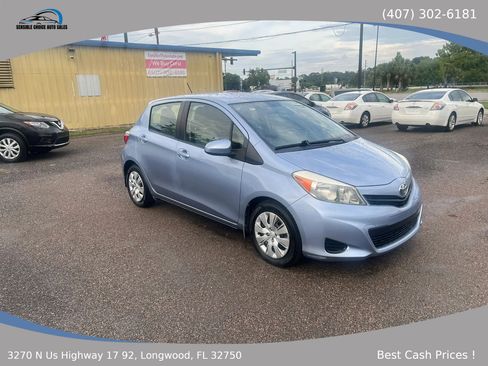 Used 2013 Toyota Yaris LE FWD image 1