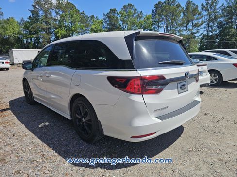 Certified 2024 Honda Odyssey Sport image 10