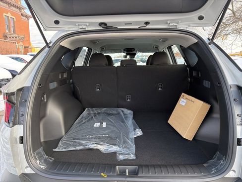 New 2026 Hyundai Tucson SE image 15