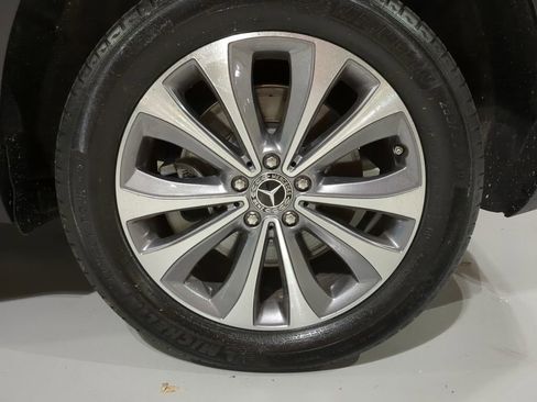 Used 2023 Mercedes-Benz GLE 450 4MATIC image 6