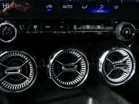 New 2026 Chevrolet Blazer EV LT image 15