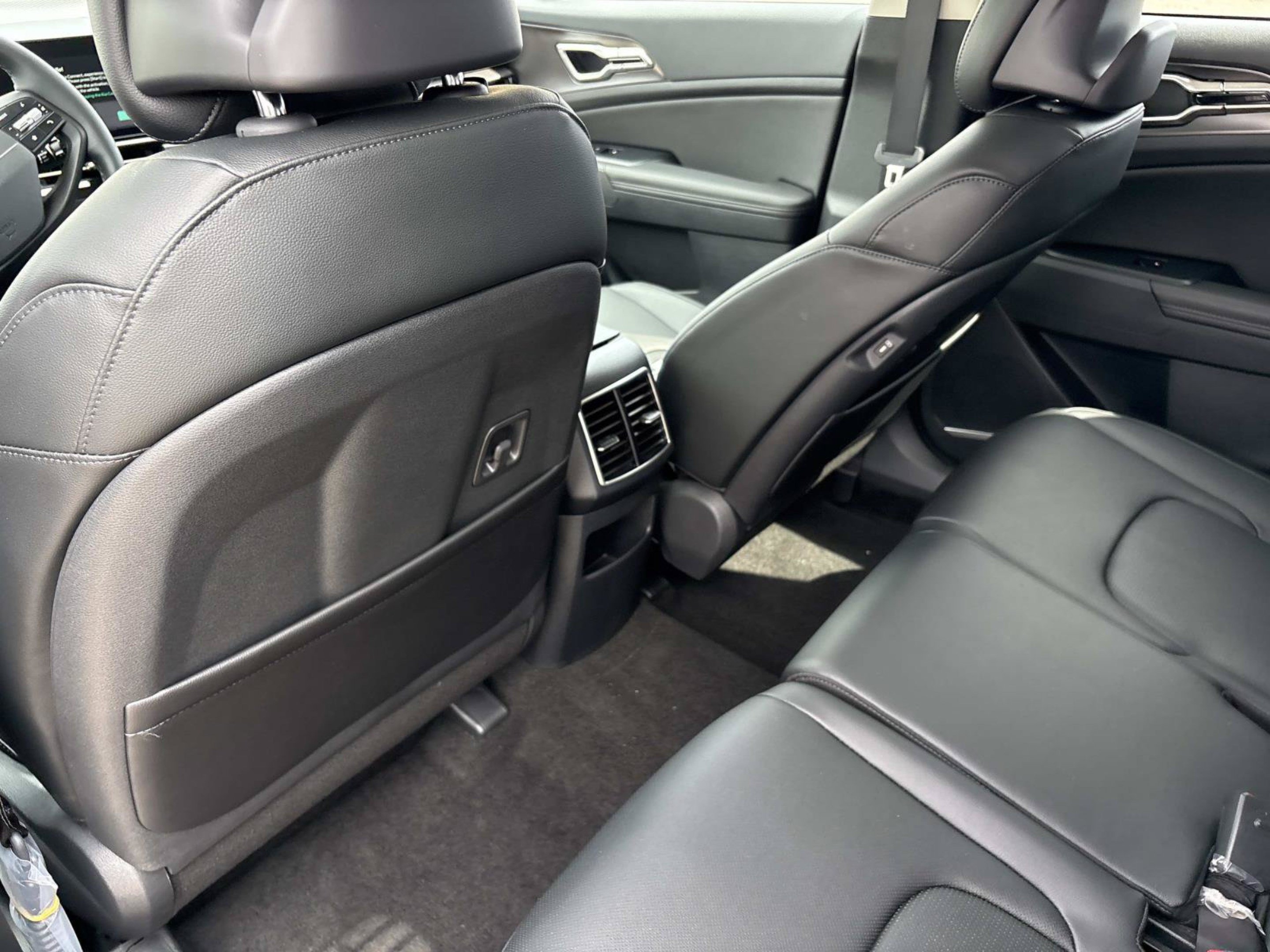 New 2027 Kia Sportage EX FWD image 17