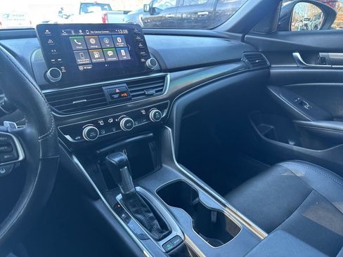 Used 2020 Honda Accord Sport image 17