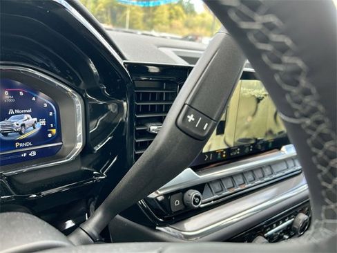 New 2025 Chevrolet Silverado 3500 High Country w/ Technology Package image 16