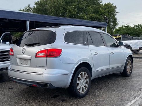 Used 2016 Buick Enclave Leather FWD image 7