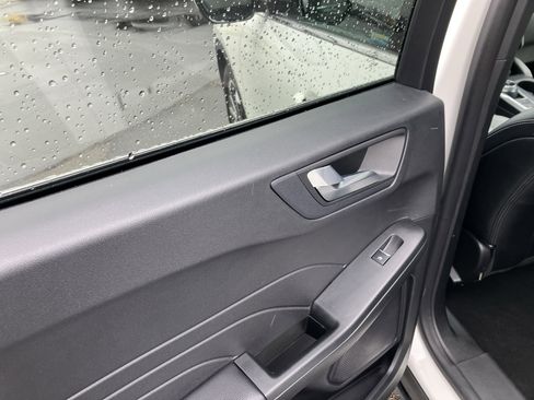 Used 2023 Ford Escape Platinum image 15