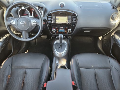Used 2014 Nissan Juke SL image 32